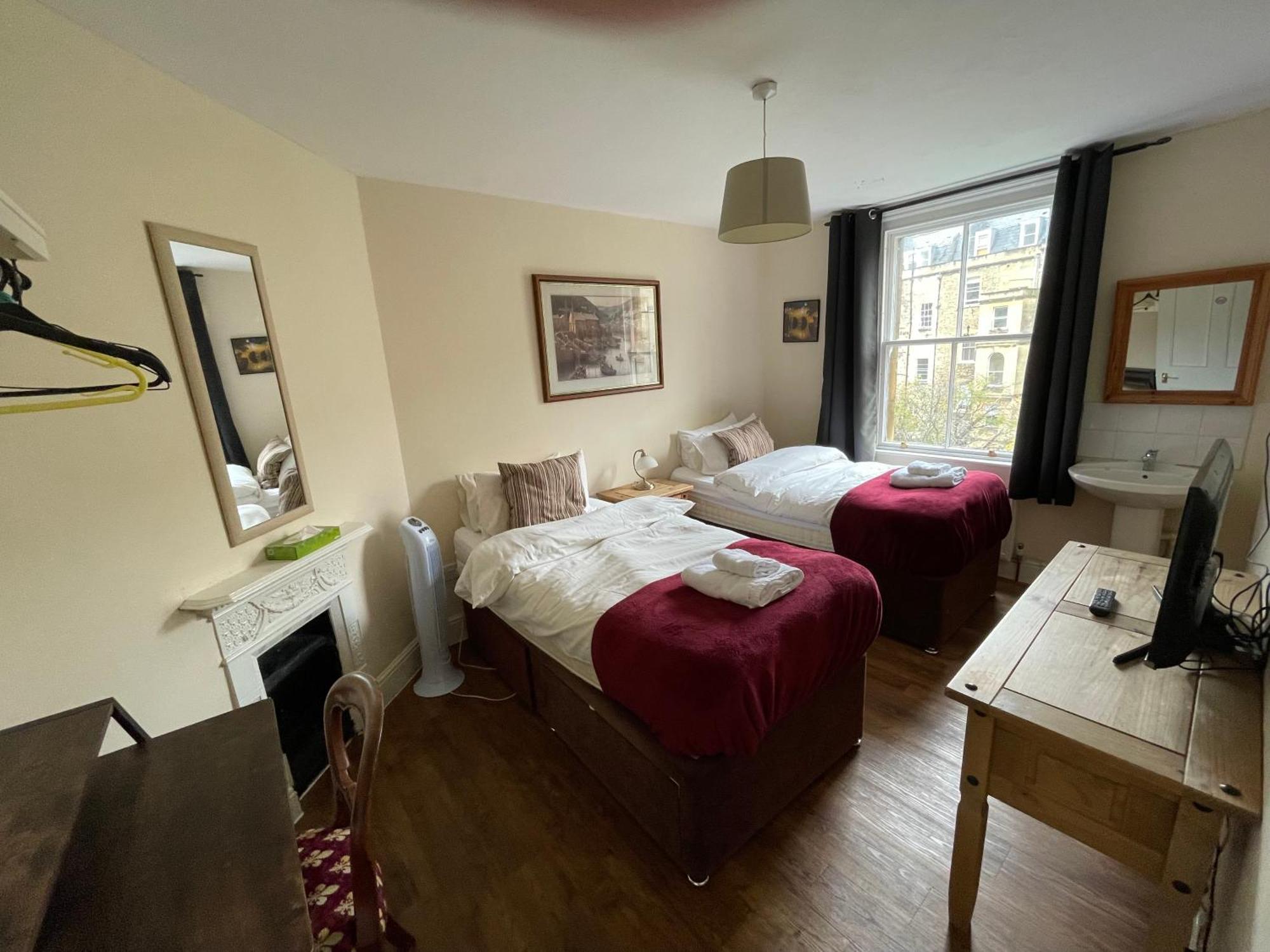 10 Grove St - Bath Holiday Suites Екстериор снимка